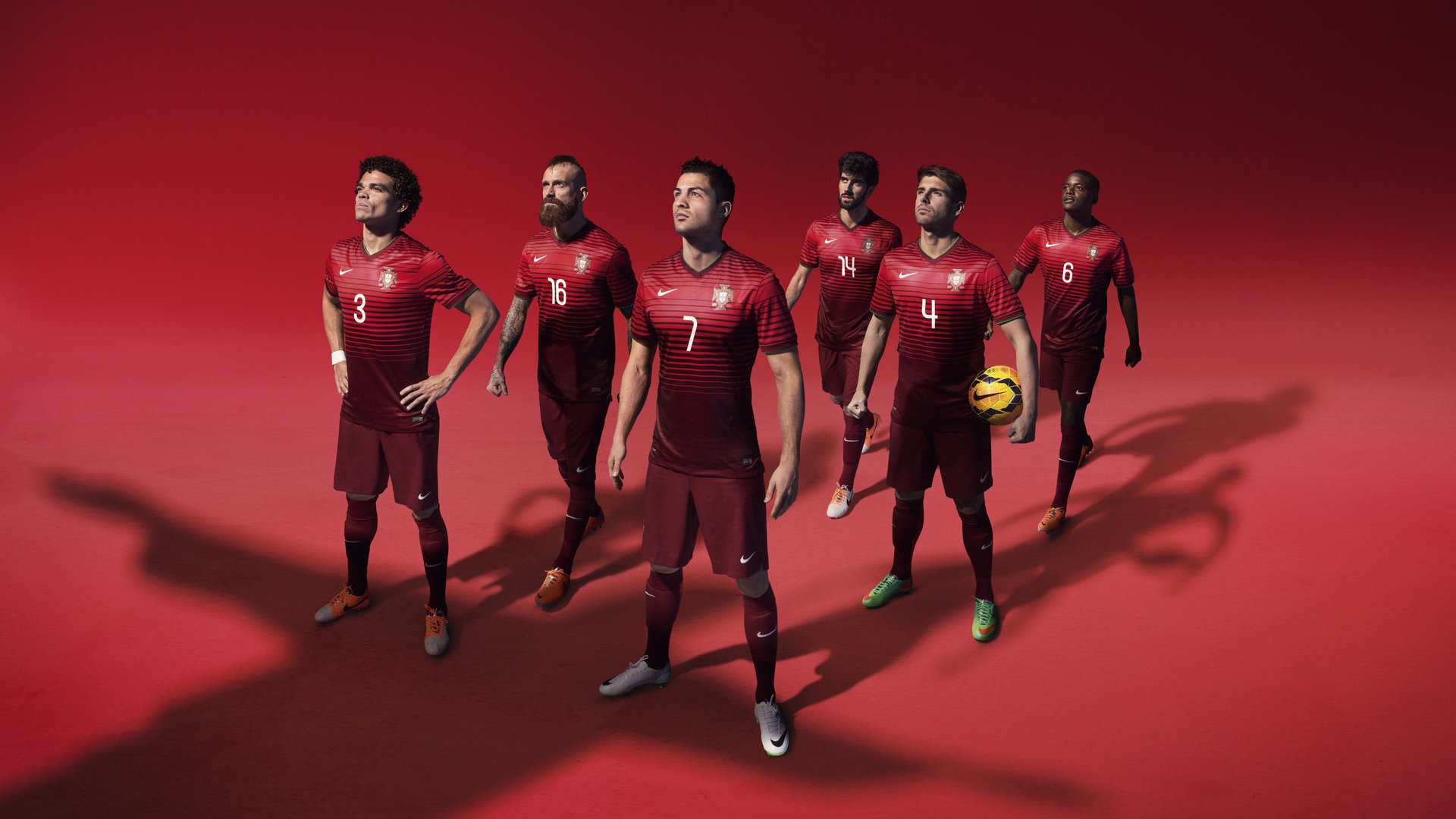 曼城球员继续高光表现,福登成为焦点,曼城福登最新消息